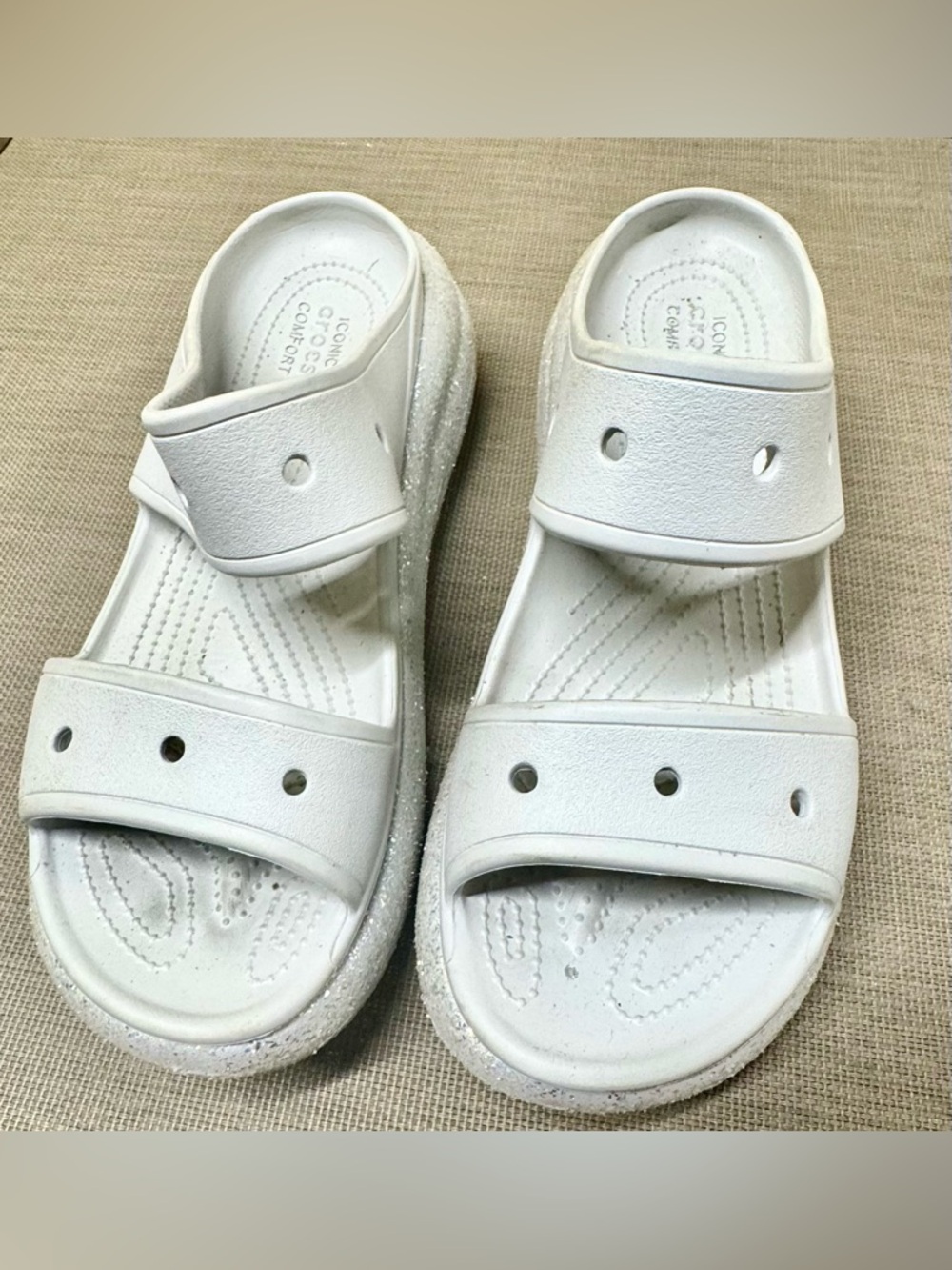 Adult Unisex CROCS Classic Crush Sandal, Glitter Platform, Size W12 M14